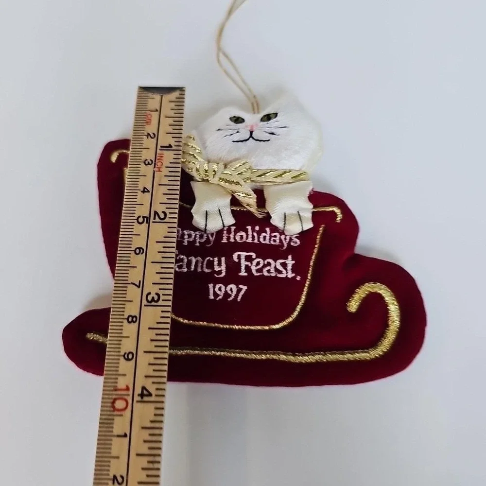 Fancy Feast vintage 1997
